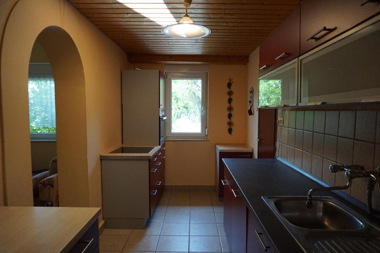 Ferienhaus Plattensee/Balaton Villa Szolad Exteriör bild