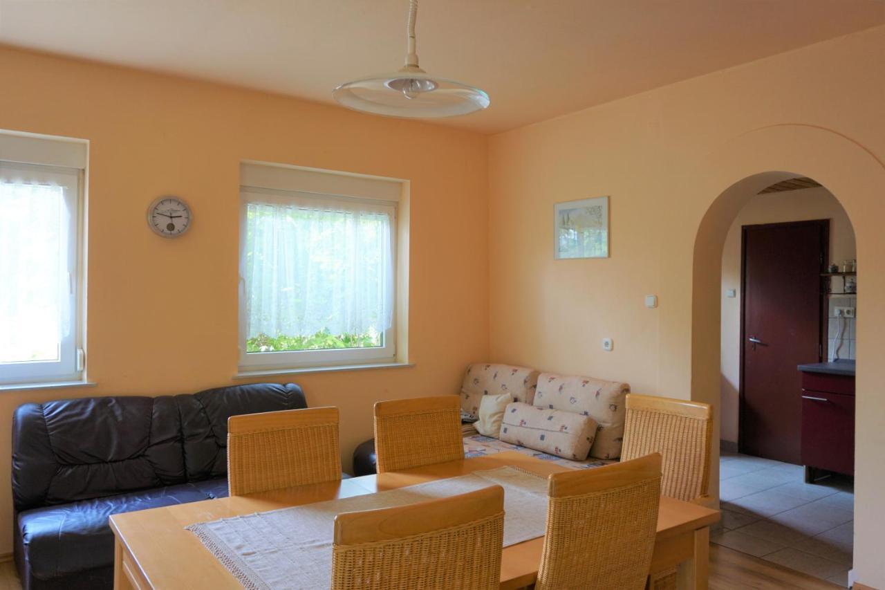 Ferienhaus Plattensee/Balaton Villa Szolad Exteriör bild